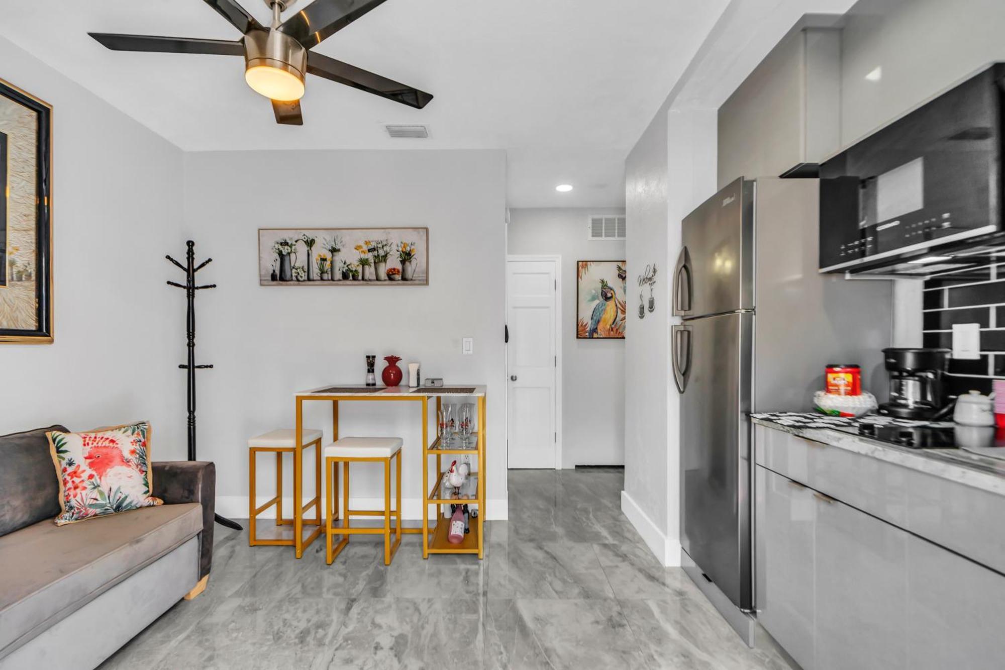 Little Gables Studio-Your Miami Escape-10Min Airport Exterior foto