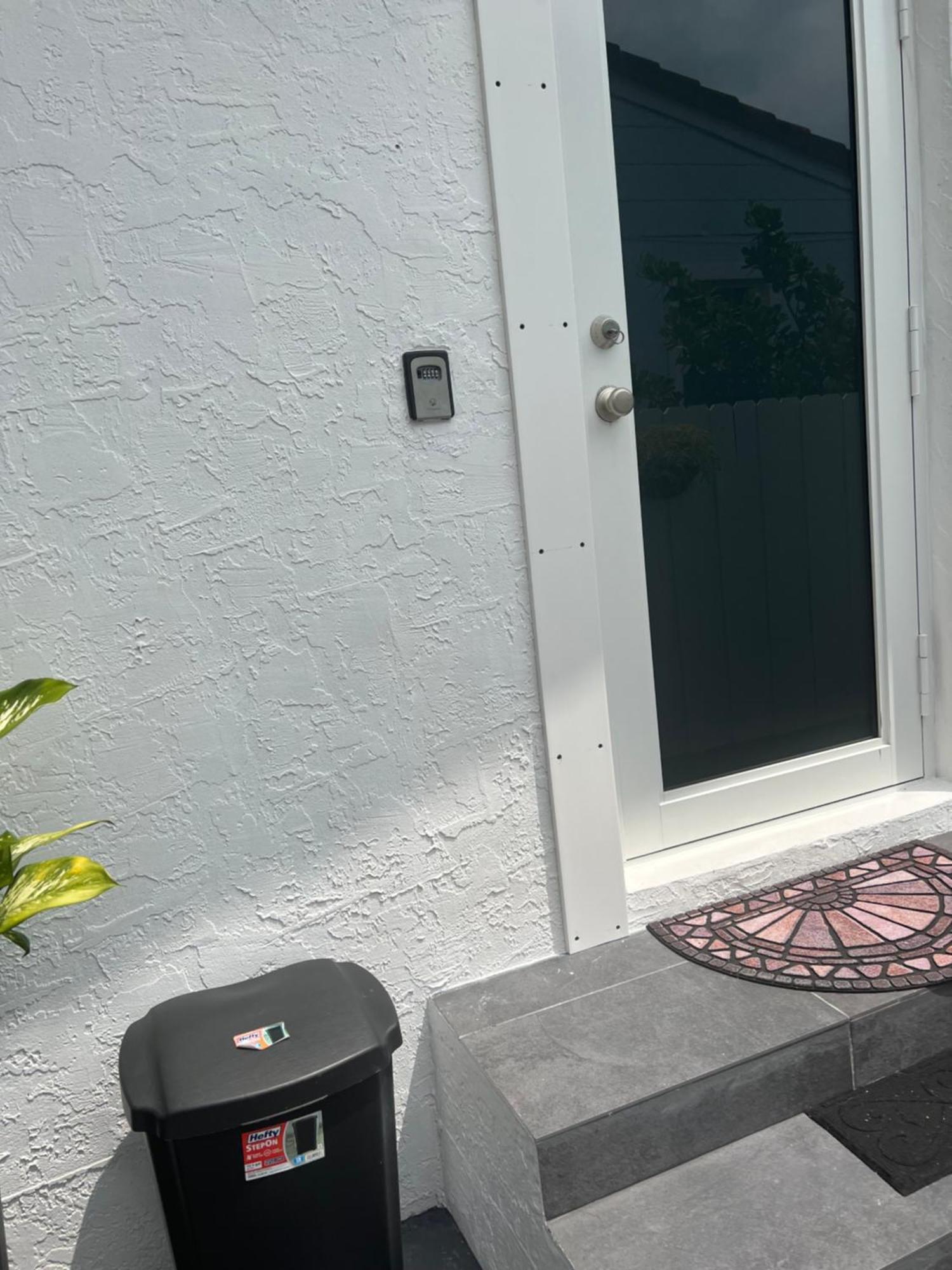 Little Gables Studio-Your Miami Escape-10Min Airport Exterior foto
